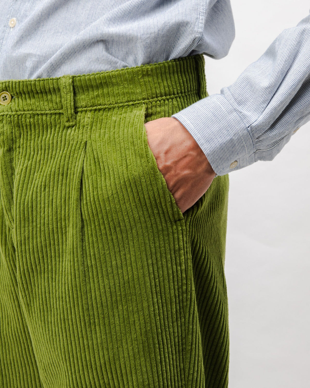 Corduroy Pleated Chino Pants Green