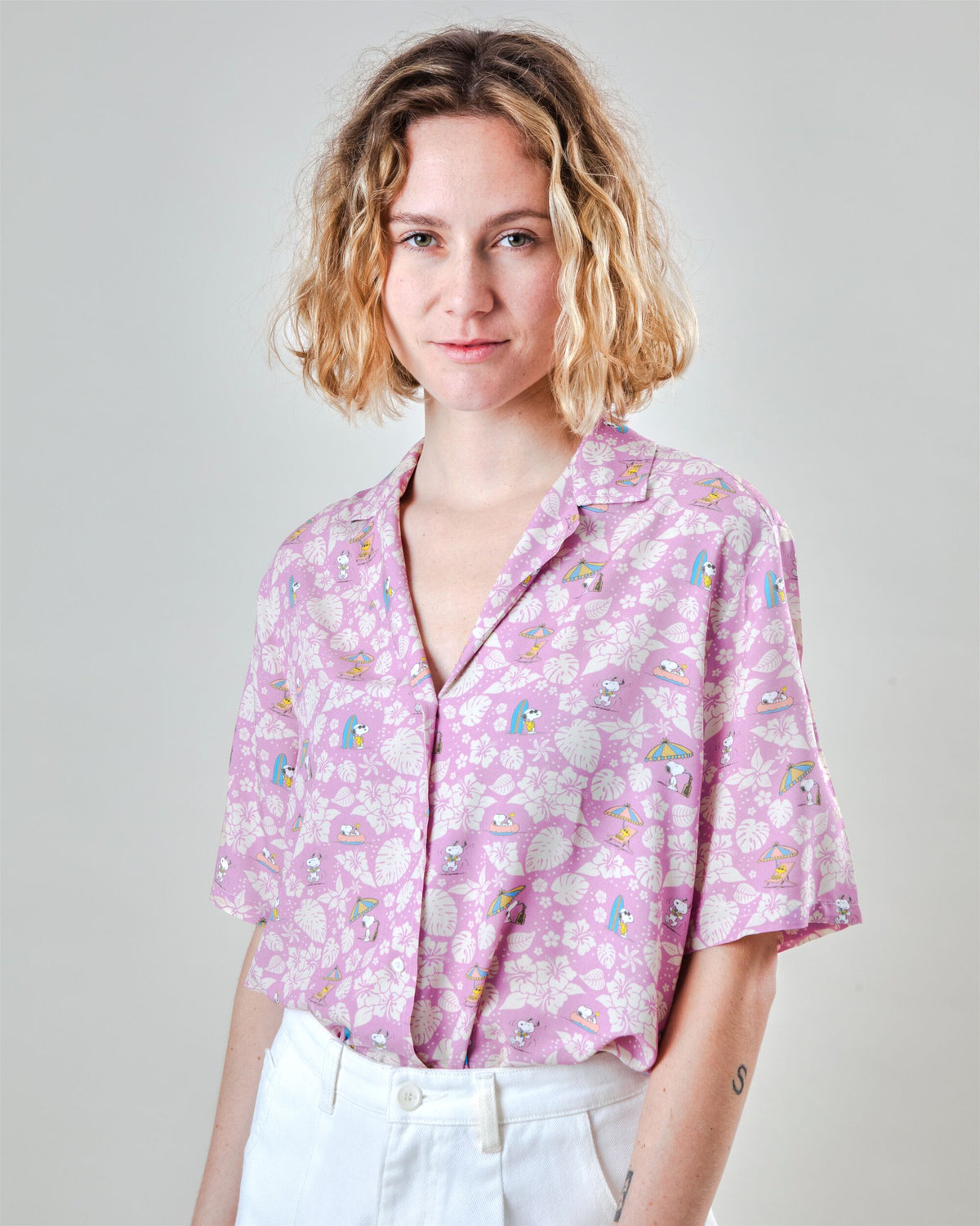 Peanuts Tropical Aloha Blouse Pink
