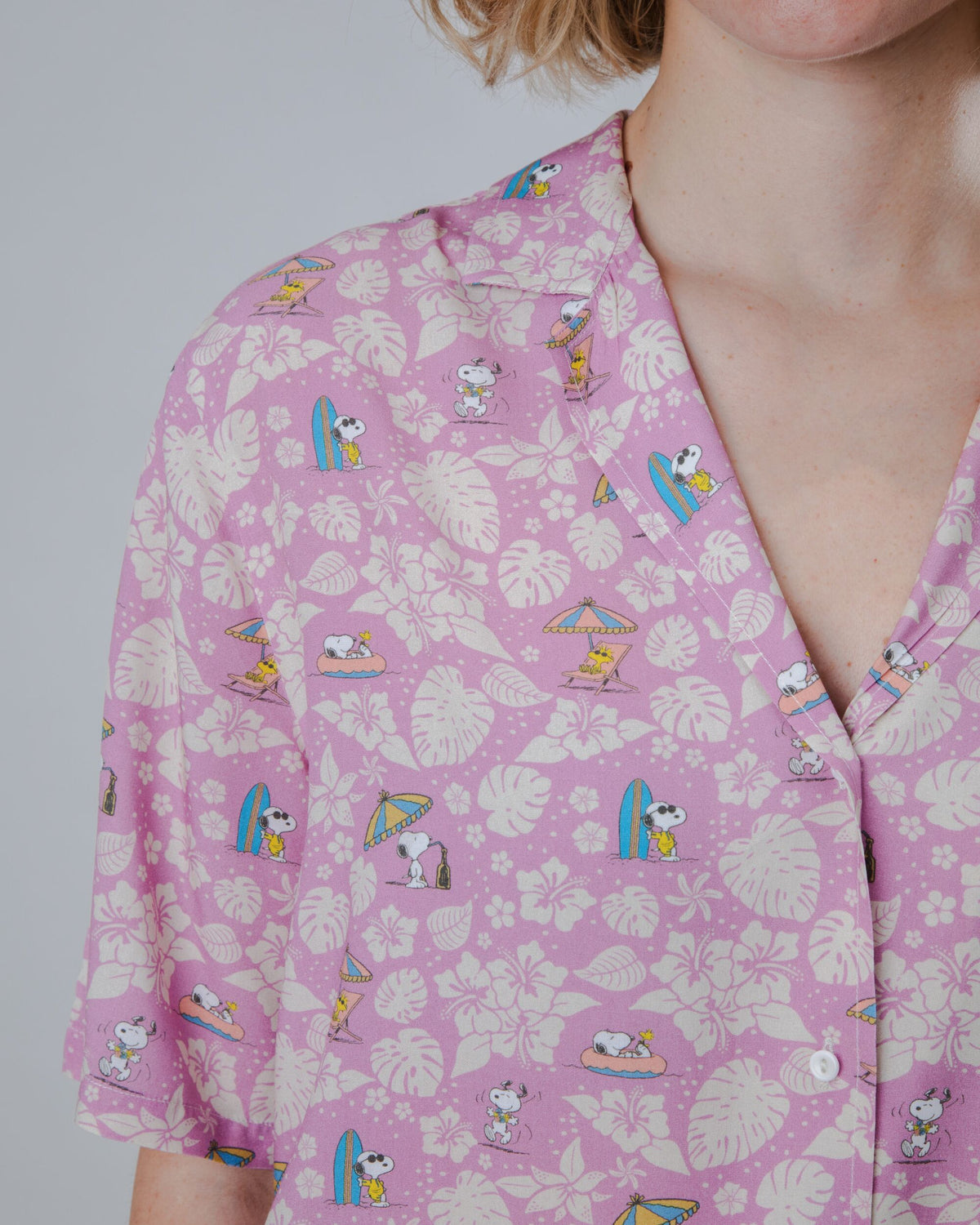 Peanuts Tropical Aloha Blouse Pink