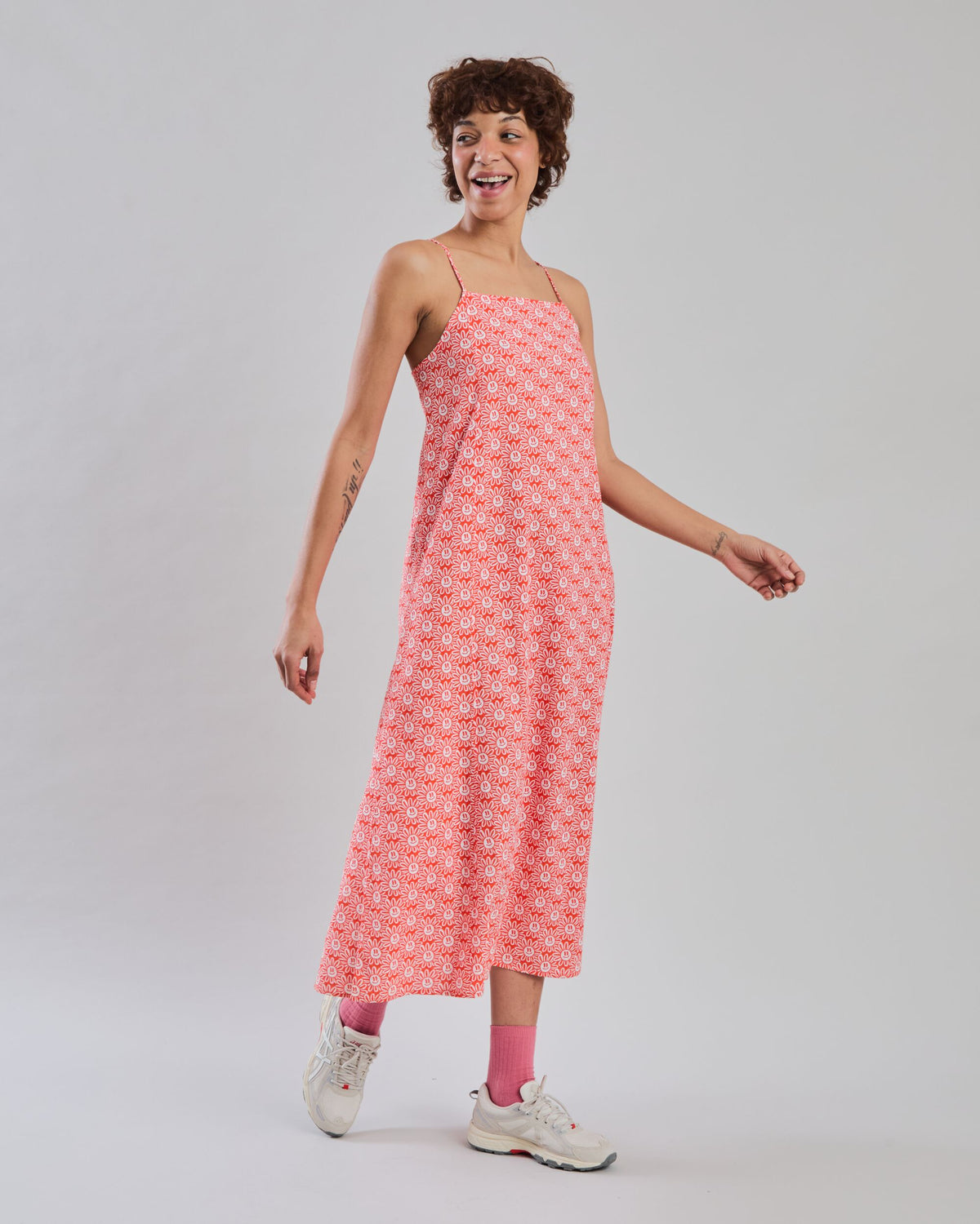 Asis Percales Daisy Strappy Straight Dress Red